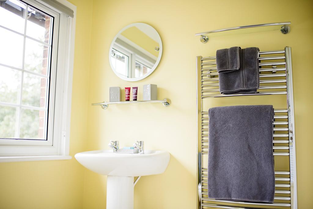 Crazy Fox Hurley Boutique B&B Extérieur photo